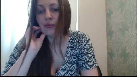 Snapshot of sun__shadow chatting on 09.19.25 sun__shadow online show from 09.19.25