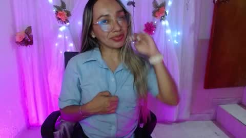 sun crystal online show from 11.24.25