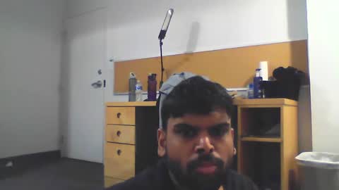 Snapshot of sundoog chatting on 02.27.25 Sundoog online show from 02.27.25