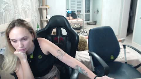 Alice and Sergey online show from 01.14.25
