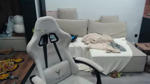 Alice and Sergey online show from 01.08.26