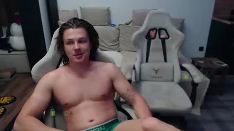 Snapshot of sunny1girl chatting on 06.11.26 Alice and Sergey online show from 06.11.26