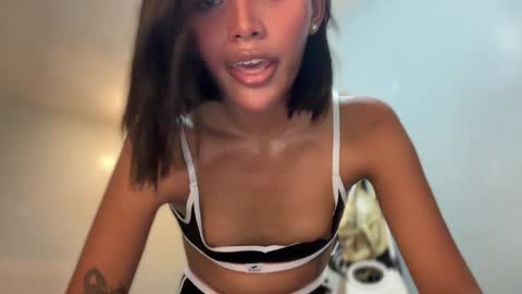 ANGEL-DONT FORGET TO THUMBS UP AND FOLLOW online show from 01.22.25