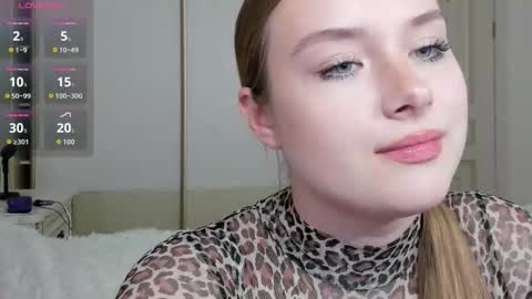 Vanessa online show from 12.04.25