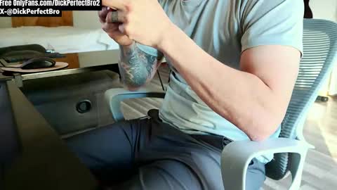 sunny valentine online show from 03.19.26