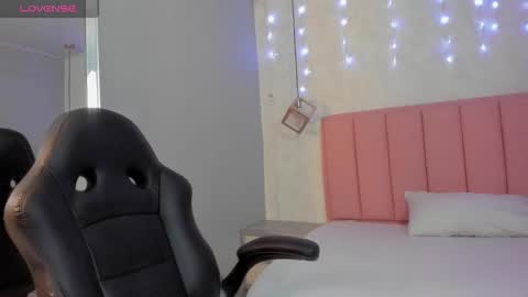  S U N N Y online show from 12.16.25