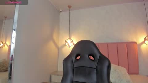  S U N N Y online show from 02.11.26