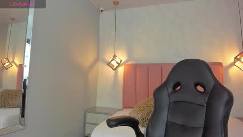  S U N N Y online show from 02.25.26