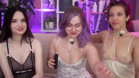 Snapshot of sunnyfia chatting on 07.13.26 Fia - TG - Mia - Alice - online show from 07.13.26