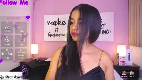  Sunny  online show from 12.21.24