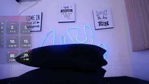  Sunny  online show from 02.25.25