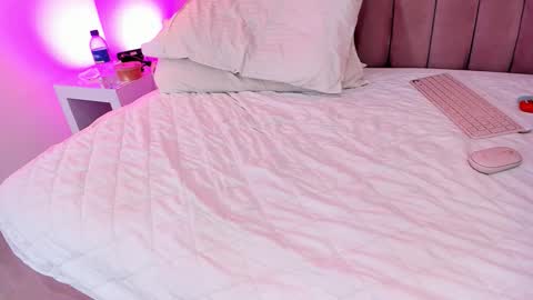      online show from 10.19.25