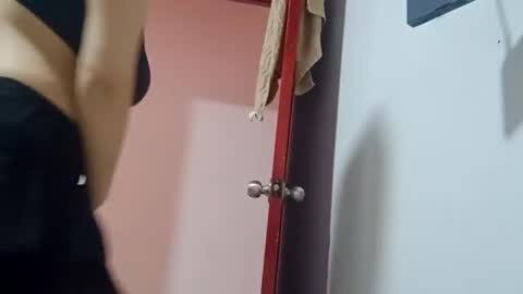 Annie online show from 03.14.26