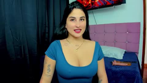 Andrea Rodriguez online show from 09.28.25