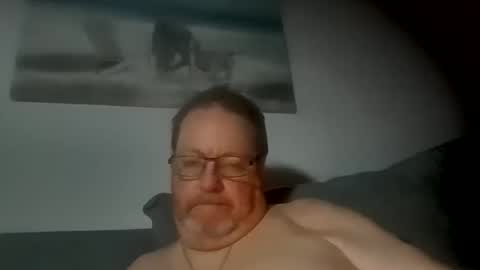 Snapshot of sunspotbaby chatting on 06.04.26 Sunspotbaby online show from 06.04.26
