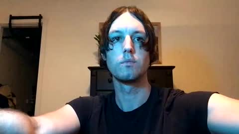 Snapshot of suntresh chatting on 10.28.25 suntresh online show from 10.28.25