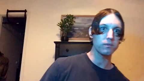 Snapshot of suntresh chatting on 11.02.25 suntresh online show from 11.02.25