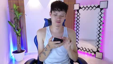 Snapshot of super_boys2 chatting on 06.30.26 ALEX online show from 06.30.26