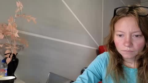 Snapshot of super_jony chatting on 03.03.25 super jony and Marta GMT 1300-1800 every day online show from 03.03.25