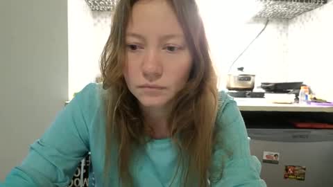 Snapshot of super_jony chatting on 03.04.25 super jony and Marta GMT 1300-1800 every day online show from 03.04.25