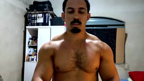 Snapshot of superbigmr chatting on 07.07.26 james online show from 07.07.26