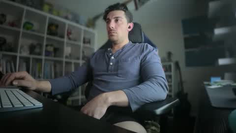 Snapshot of superboogs69 chatting on 01.29.25 superboogs69 online show from 01.29.25