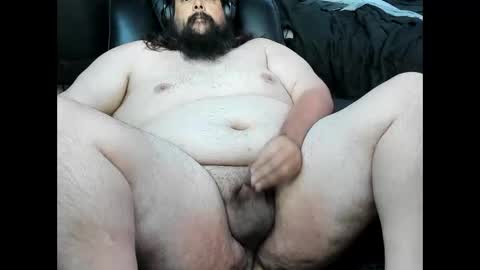 Snapshot of superchubbiguysd chatting on 11.02.25 superchubbiguysd online show from 11.02.25