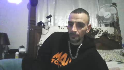 Snapshot of superd512 chatting on 01.20.25 Guero Cash online show from 01.20.25