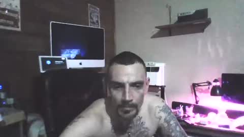 Snapshot of superd512 chatting on 01.29.25 Guero Cash online show from 01.29.25