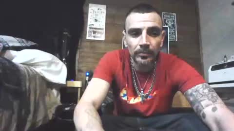 Snapshot of superd512 chatting on 01.31.25 Guero Cash online show from 01.31.25