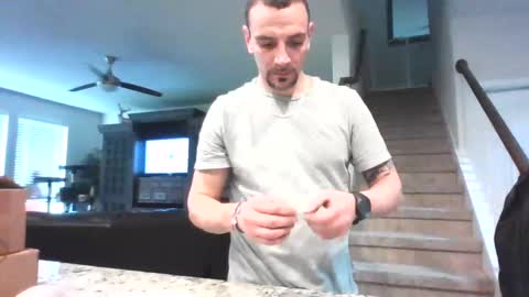 Snapshot of superd512 chatting on 02.11.25 Guero Cash online show from 02.11.25