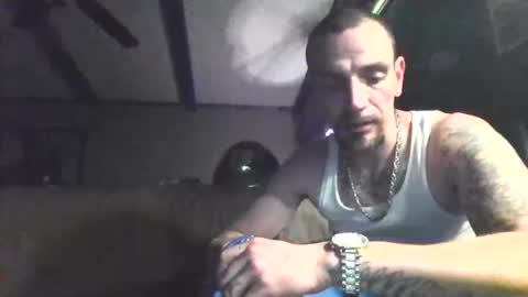 Snapshot of superd512 chatting on 03.09.25 Guero Cash online show from 03.09.25