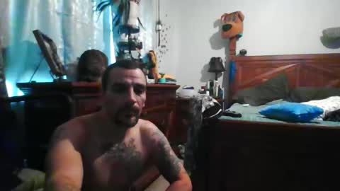 Snapshot of superd512 chatting on 01.06.26 Guero Cash online show from 01.06.26