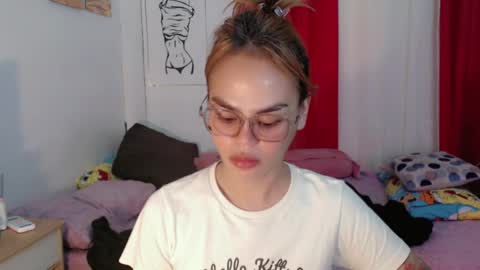 Snapshot of superhotvaleria chatting on 09.11.25 Im val online show from 09.11.25