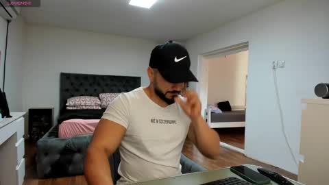 supermanboyxxl online show from 11.03.25