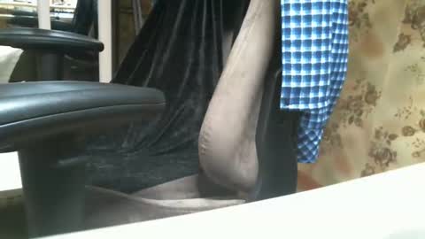 Snapshot of supermax13sm chatting on 01.19.25 welcome to my room online show from 01.19.25