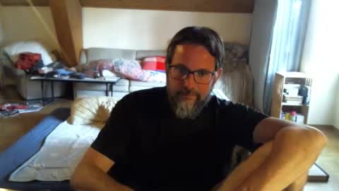 supersquirrel81 online show from 09.20.25