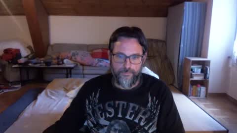 supersquirrel81 online show from 10.05.25