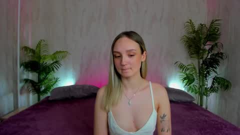 Annie online show from 01.12.25