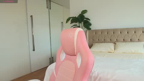 Susan online show from 02.12.26