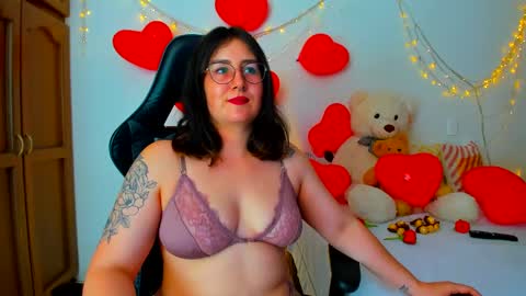 Dani online show from 02.14.25