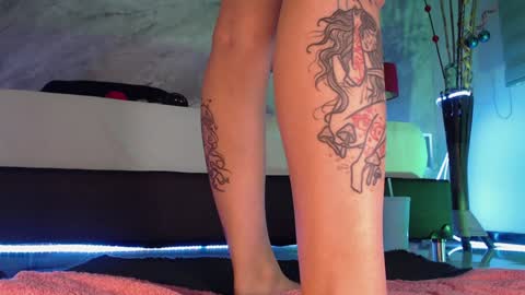    online show from 12.18.24