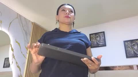 Susan online show from 10.09.25