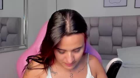 Susan online show from 11.21.25