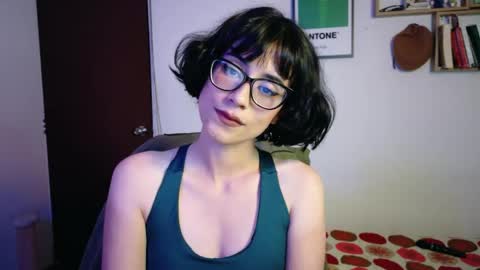 Snapshot of susana_w chatting on 04.21.26 susana_w online show from 04.21.26