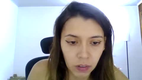 Snapshot of susanaduncann chatting on 06.14.26 Susana online show from 06.14.26
