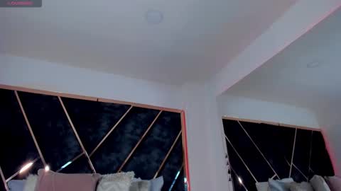 susanahenao online show from 11.11.25