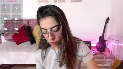 Susana hendrix    online show from 12.04.25