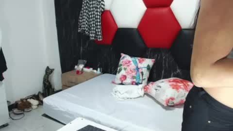 Snapshot of susanleroy chatting on 12.14.24 susanleroy online show from 12.14.24