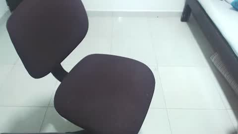 Snapshot of susanleroy chatting on 02.16.25 susanleroy online show from 02.16.25